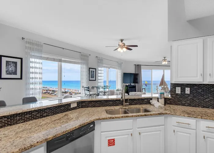 Crystal View Condominium 402 By Newman-Dailey Destin
